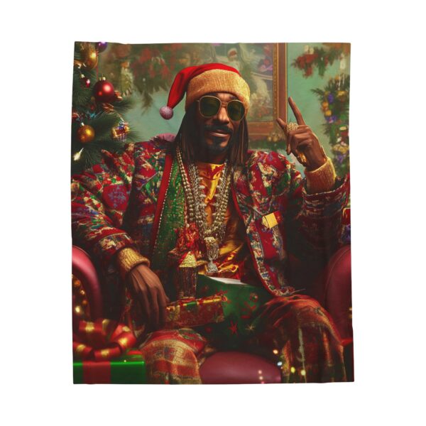 Snoop Dogg Christmas Velveteen Plush Blanket, African American Holiday Throw, Soft Cozy Xmas Decor, Soft Touch Gift, Original Design - Image 5