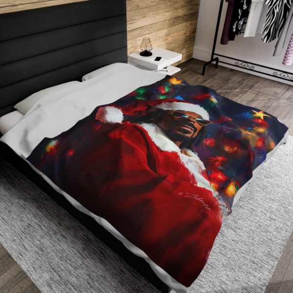 Snoop Dogg Christmas Velveteen Plush Blanket, African American Holiday Throw, Soft Cozy Xmas Decor, Soft Touch Gift, Original Design - Image 12